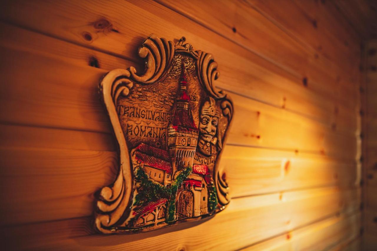 Highland & Transylvania Glamping Pods Roybridge Extérieur photo