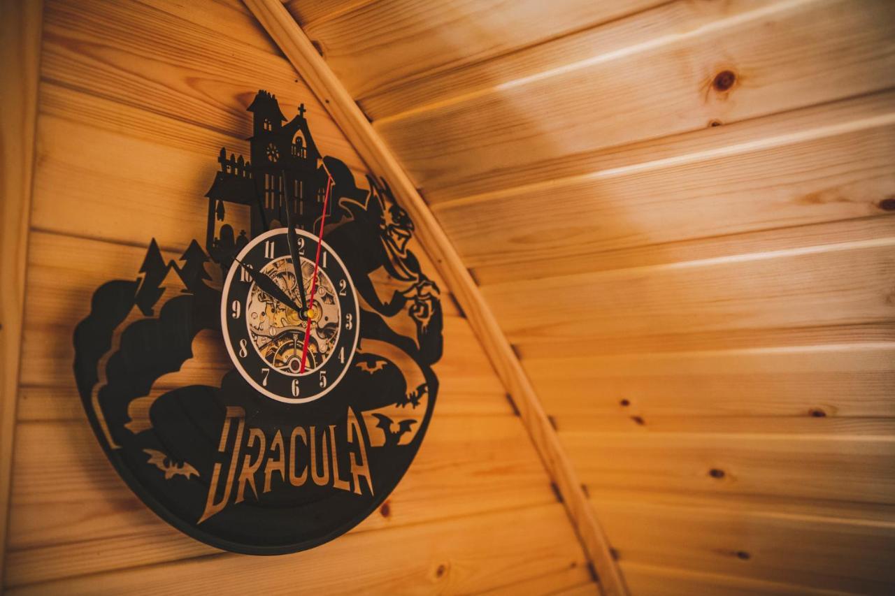 Highland & Transylvania Glamping Pods Roybridge Extérieur photo